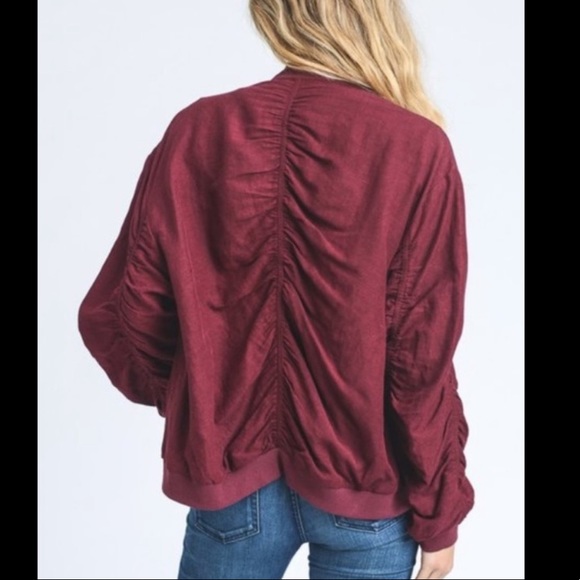 ❣️Chic & Soft Bomber Jacket in Wine (dark red) - Picture 5 of 6